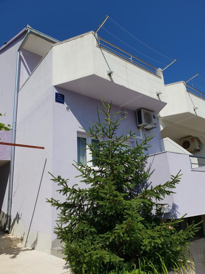 Apartments Sea Star Ivana Marina Exteriör bild